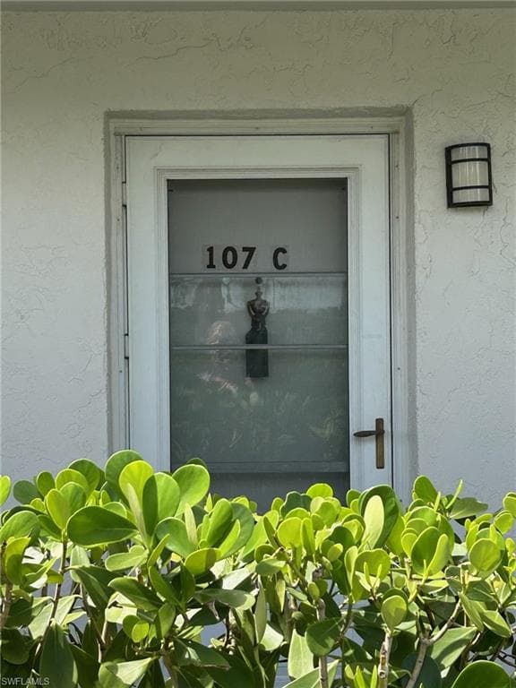 5651 Rattlesnake Hamm Rd C-107, Naples, FL 34113-4