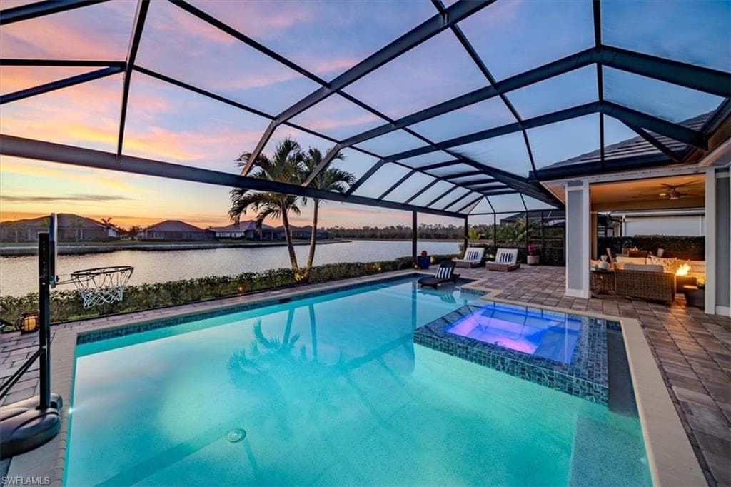 14372 Neptune Ave, Naples, FL 34114-30