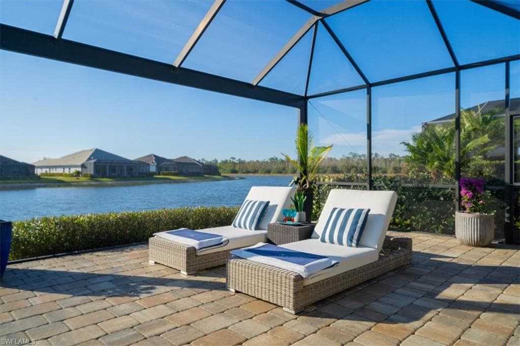 14372 Neptune Ave, Naples, FL 34114-35