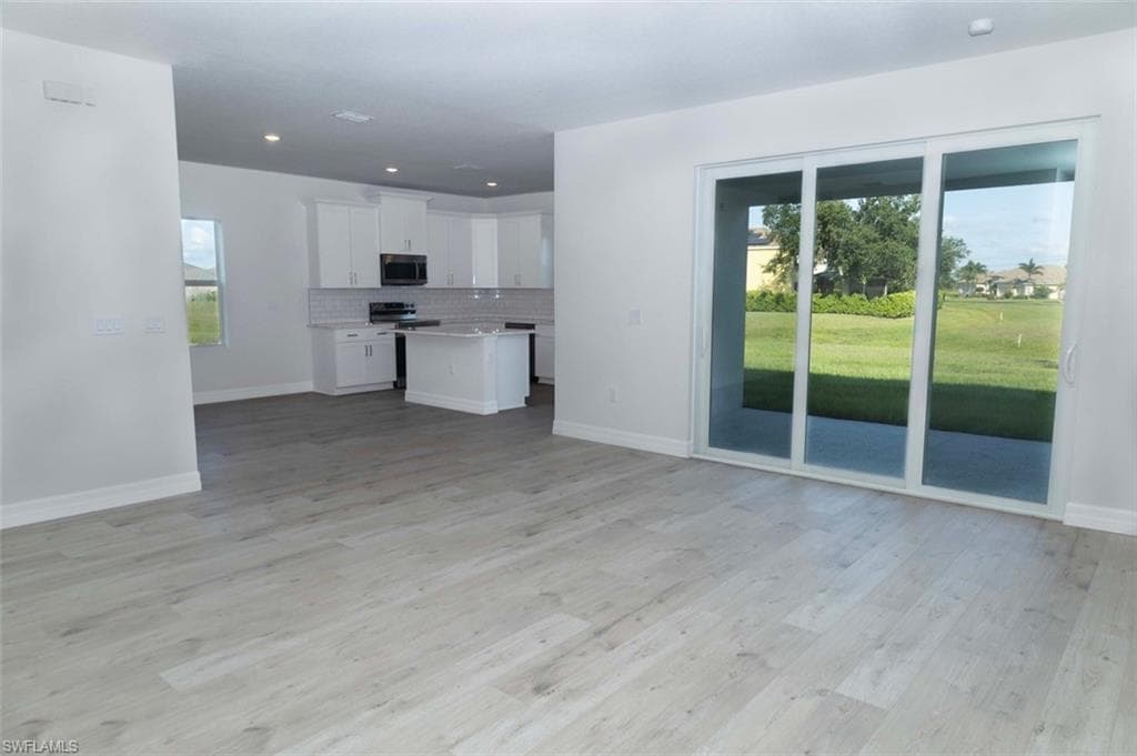 17211 Nile Ct, Punta Gorda, FL 33955-8