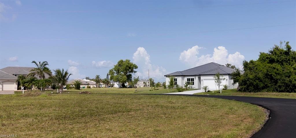 17211 Nile Ct, Punta Gorda, FL 33955-6