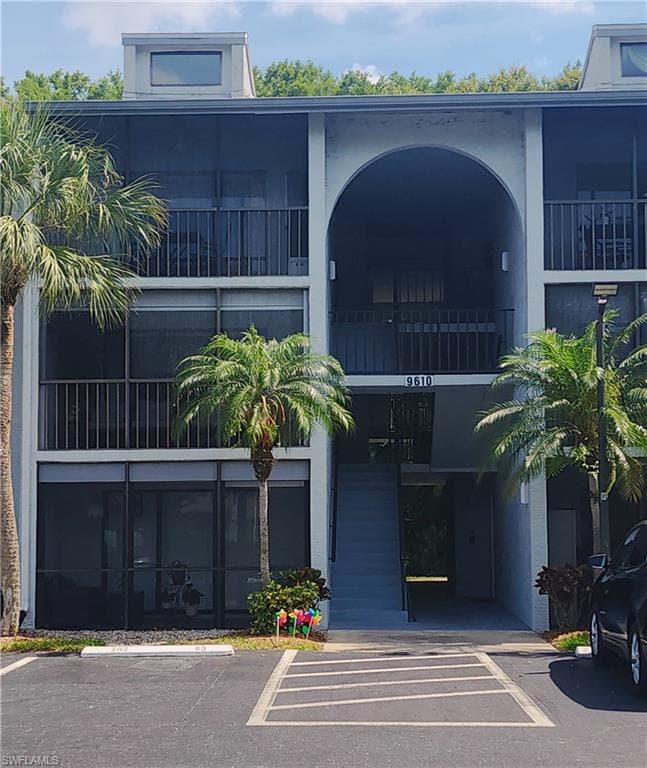 9610 Green Cypress Ln 4, Fort Myers, FL 33905-2
