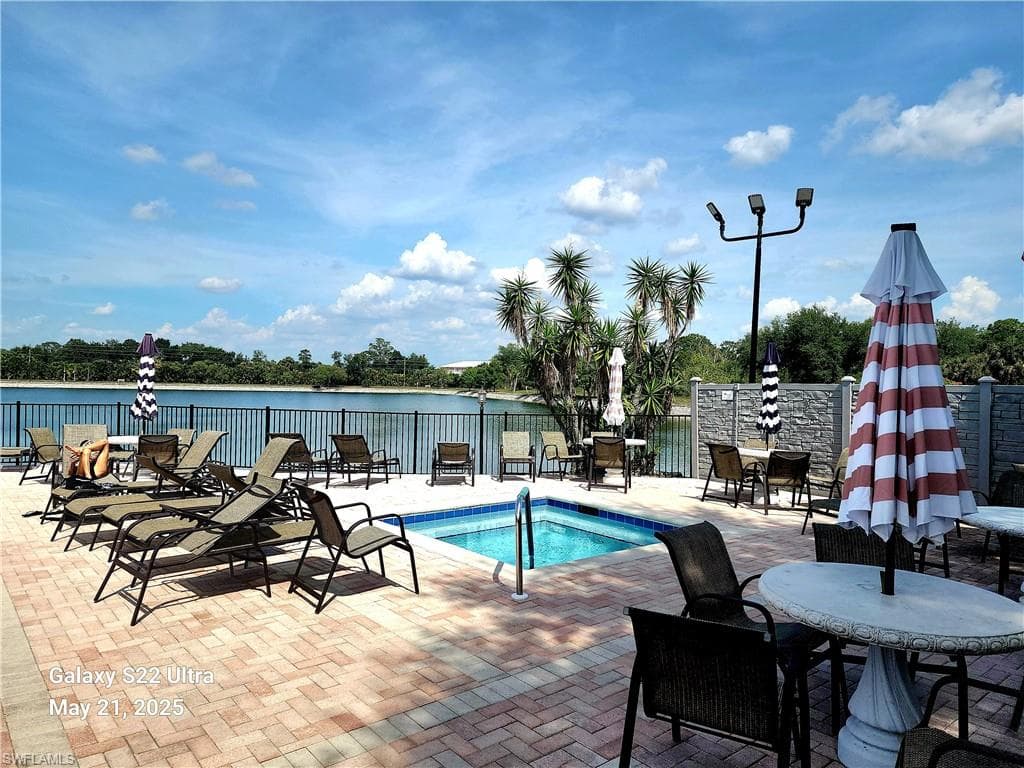 9610 Green Cypress Ln 4, Fort Myers, FL 33905-4