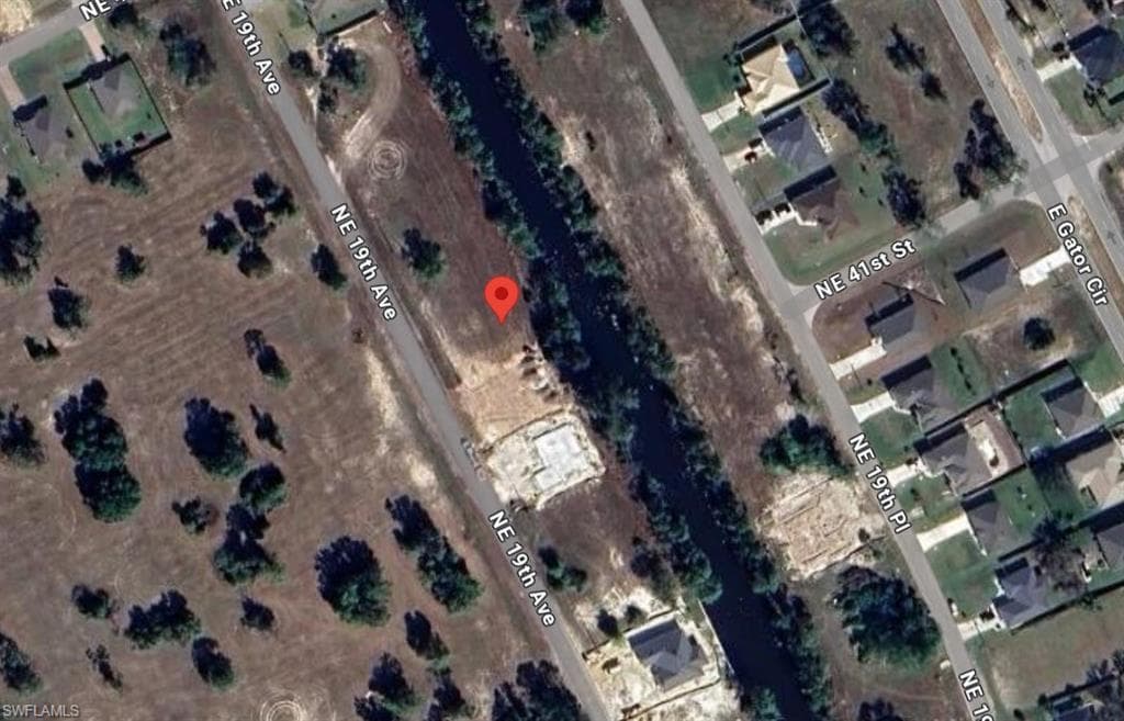 4007 19th Ave, Cape Coral, FL 33909-3