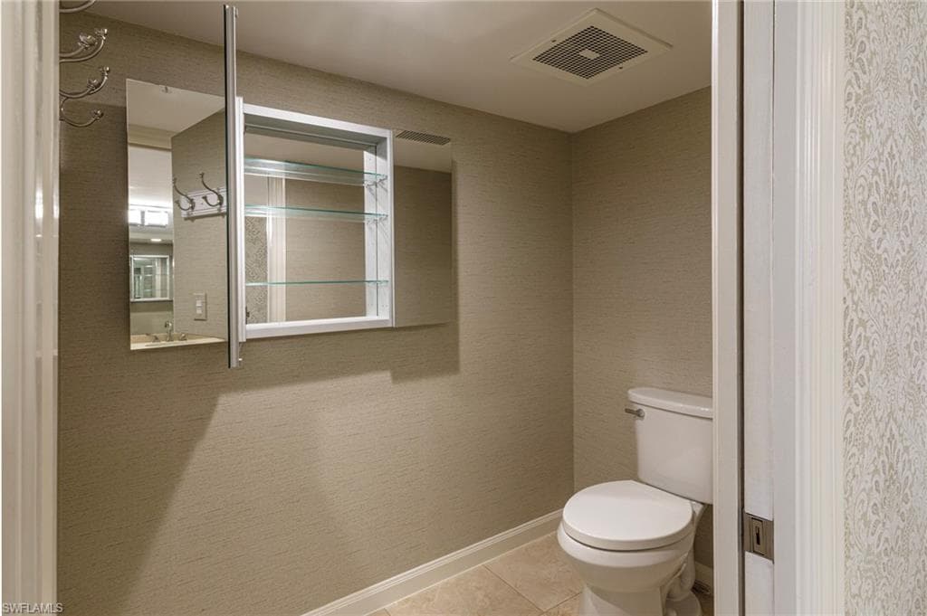6849 Grenadier Blvd 1803, Naples, FL 34108-24