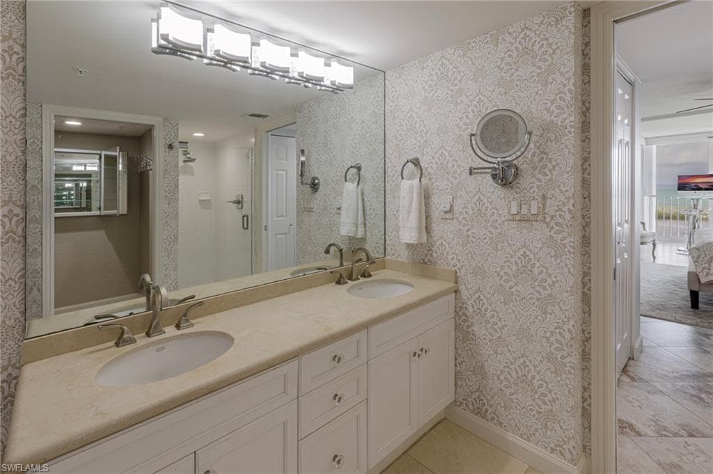 6849 Grenadier Blvd 1803, Naples, FL 34108-25