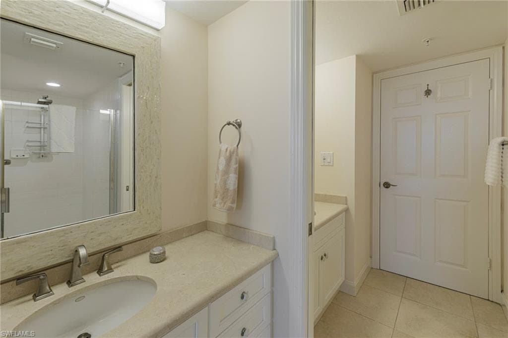 6849 Grenadier Blvd 1803, Naples, FL 34108-33