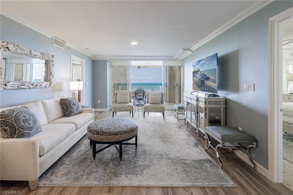 6849 Grenadier Blvd 1803, Naples, FL 34108-7