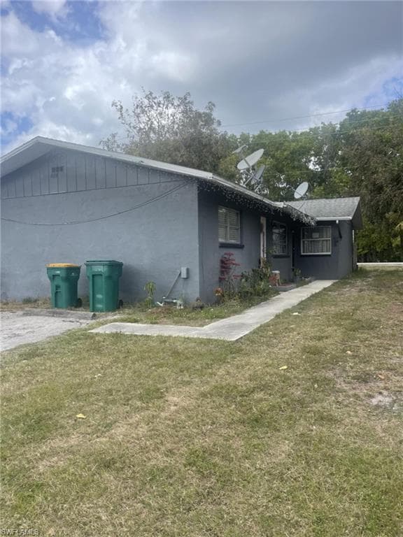 1089 Highlands Dr, Naples, FL 34103-2