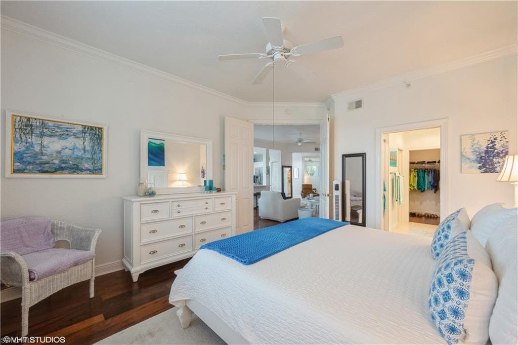 4610 Hawks Nest Dr 104, Naples, FL 34114-20