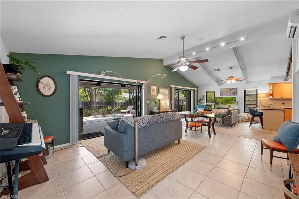 663 110th Ave N, Naples, FL 34108-21