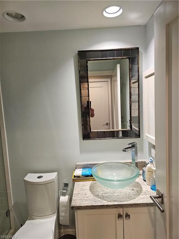 430 Cove Tower Dr 501, Naples, FL 34110-18