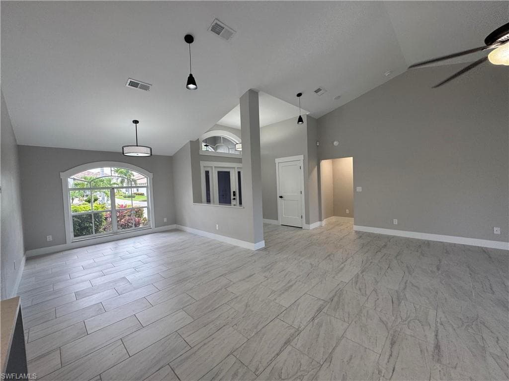 3332 22nd Pl, Cape Coral, FL 33904-5