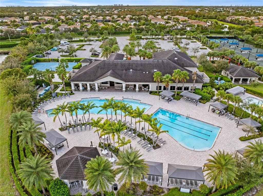 4083 Aspen Chase Dr, Naples, FL 34119-44
