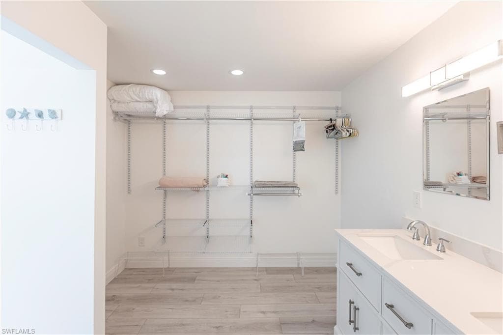 26300 Hickory Blvd 906, Bonita Springs, FL 34134-15