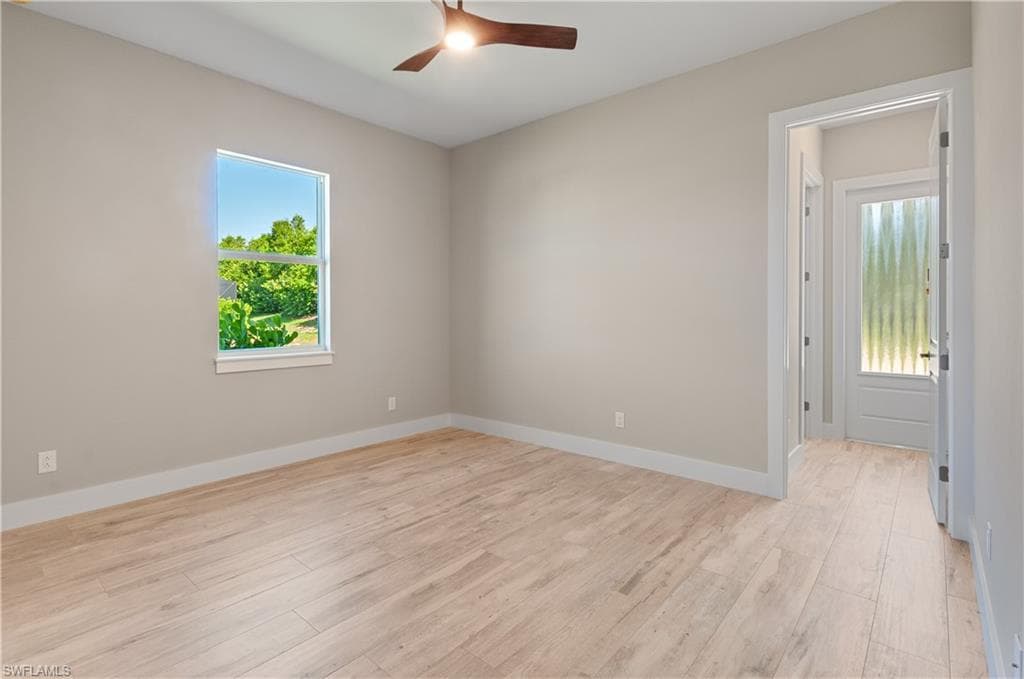 14302 Charthouse Cir, Naples, FL 34114-23