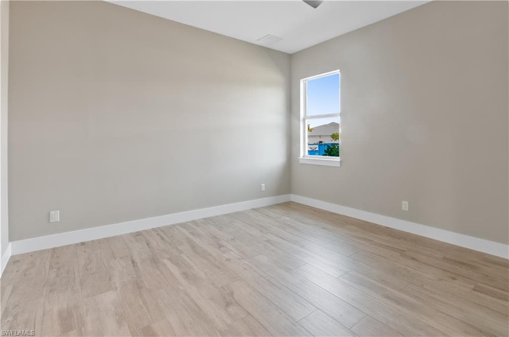 14302 Charthouse Cir, Naples, FL 34114-25
