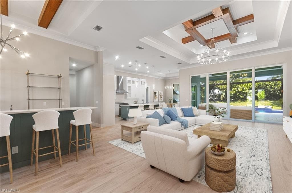 14302 Charthouse Cir, Naples, FL 34114-5