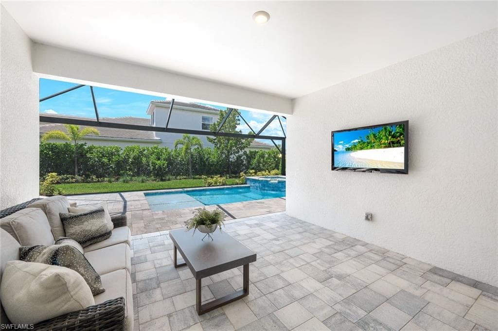 28086 Captiva Shell Loop, Bonita Springs, FL 34135-28