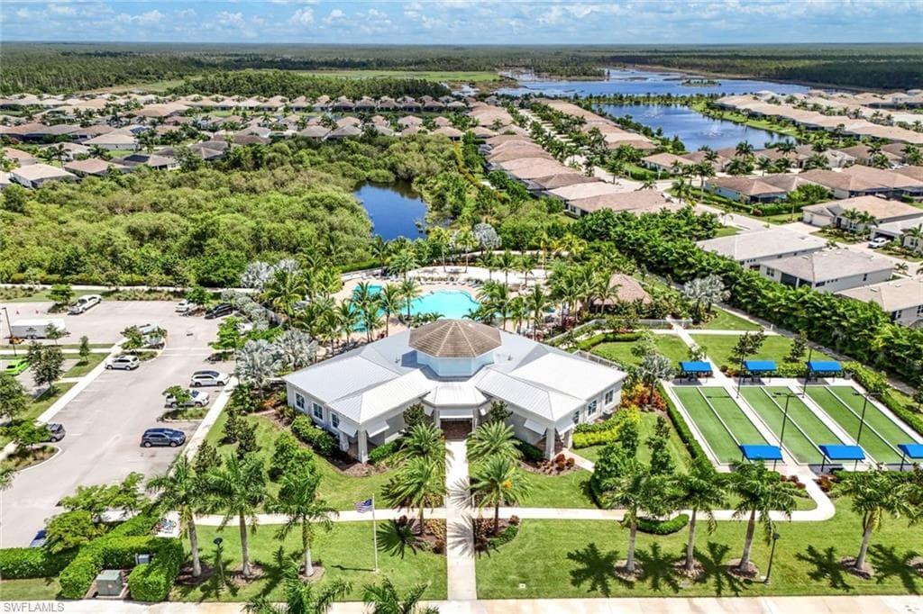 28086 Captiva Shell Loop, Bonita Springs, FL 34135-35