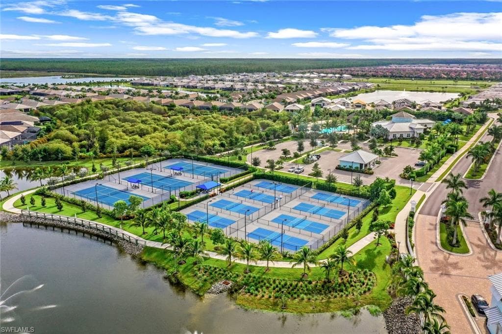 28086 Captiva Shell Loop, Bonita Springs, FL 34135-39