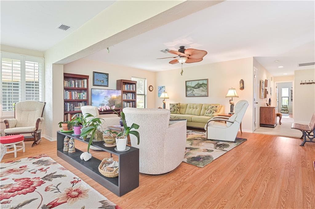5690 Arvine Cir, Fort Myers, FL 33919-11