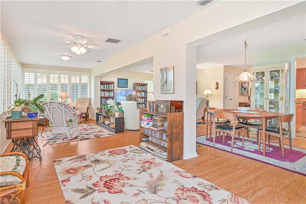 5690 Arvine Cir, Fort Myers, FL 33919-15
