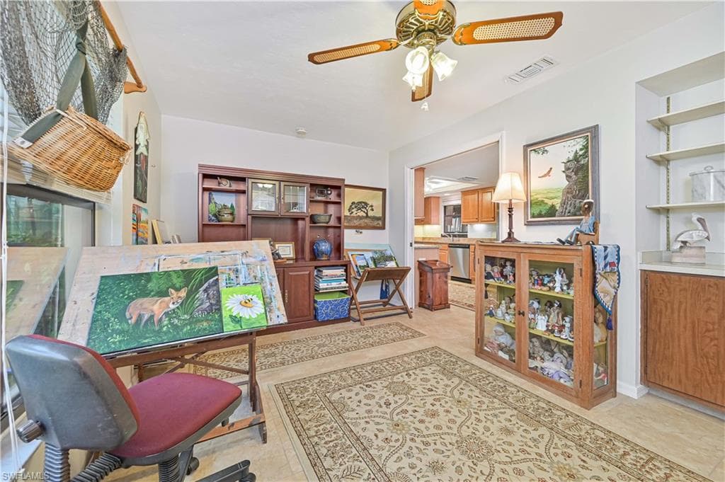 5690 Arvine Cir, Fort Myers, FL 33919-33