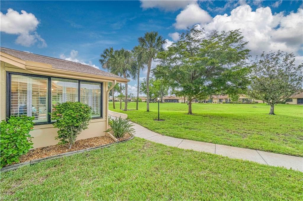 5690 Arvine Cir, Fort Myers, FL 33919-37