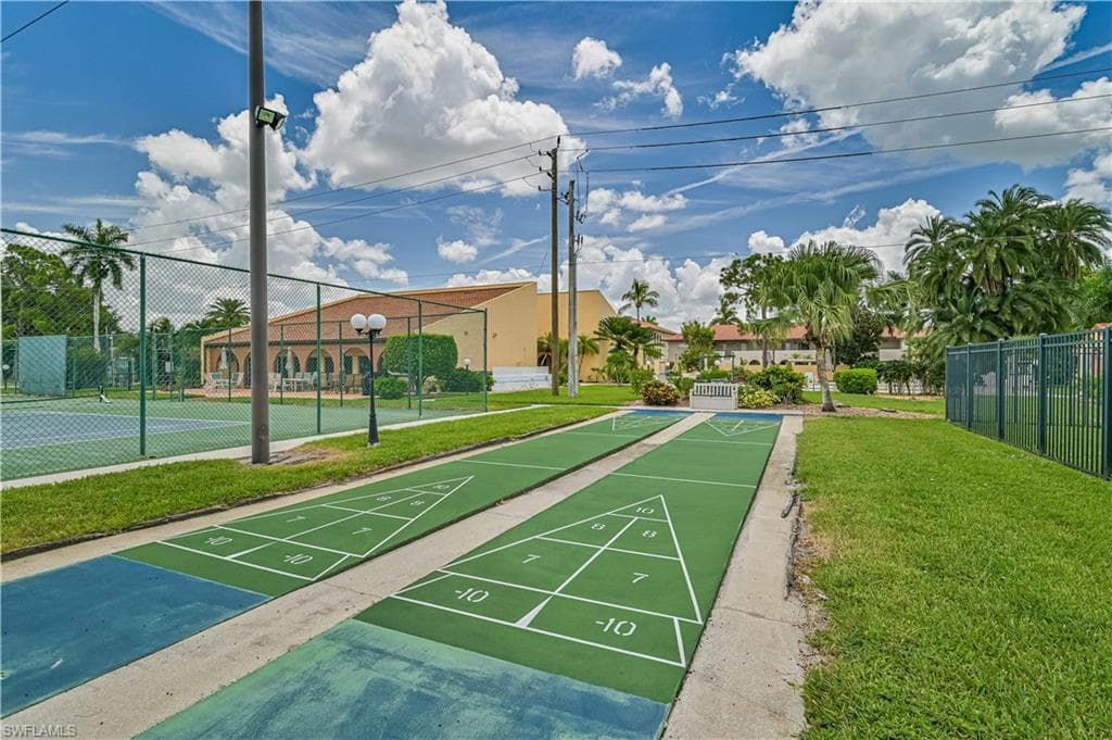 5690 Arvine Cir, Fort Myers, FL 33919-39