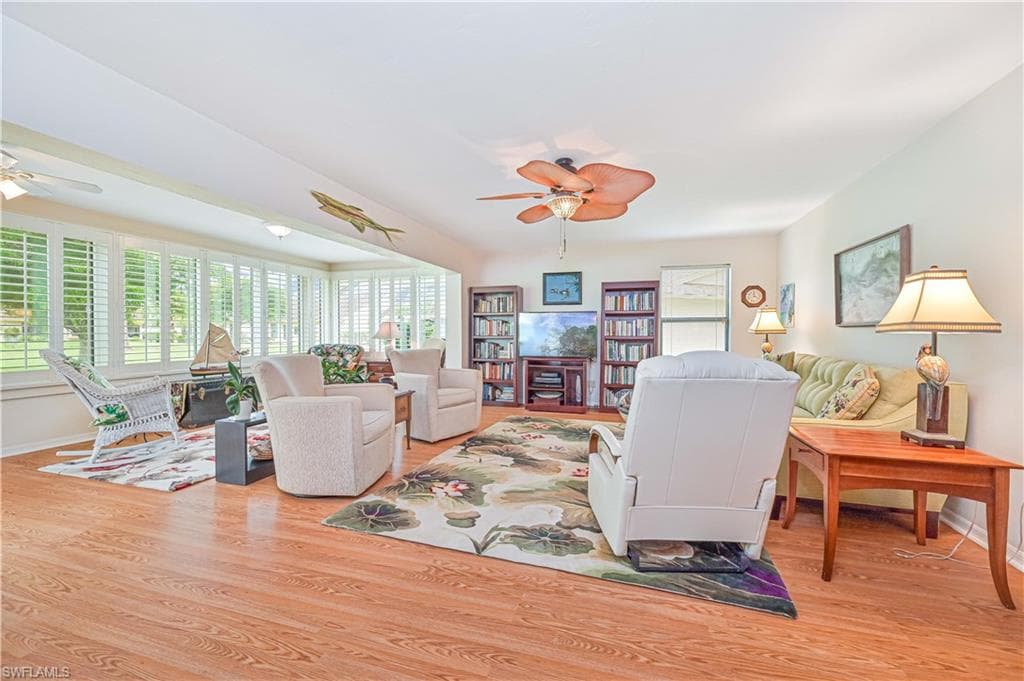 5690 Arvine Cir, Fort Myers, FL 33919-6