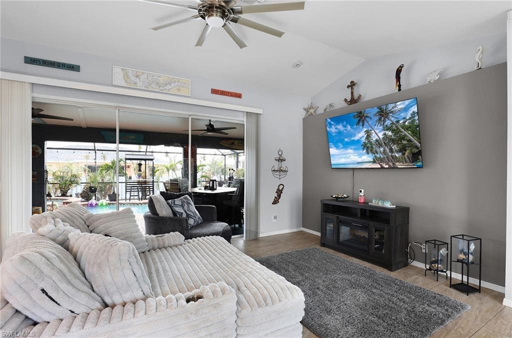 306 29th Ter, Cape Coral, FL 33909-8