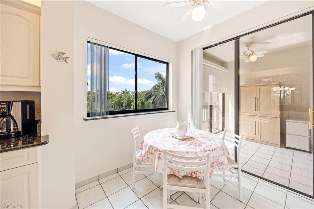 6500 Valen Way A402, Naples, FL 34108-21