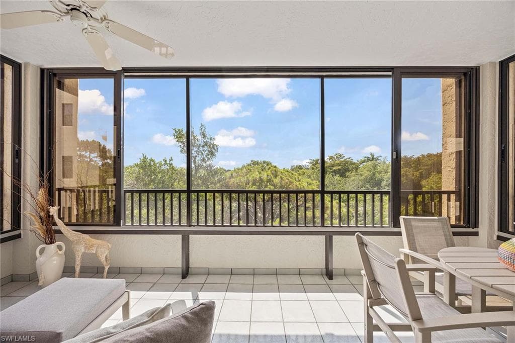 6500 Valen Way A402, Naples, FL 34108-34