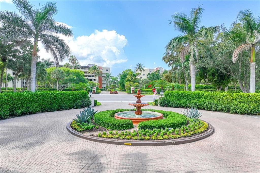 6500 Valen Way A402, Naples, FL 34108-49