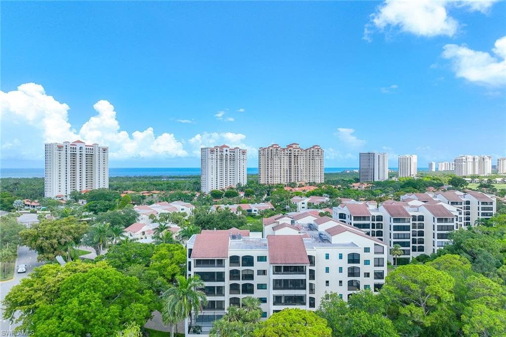 6500 Valen Way A402, Naples, FL 34108-8