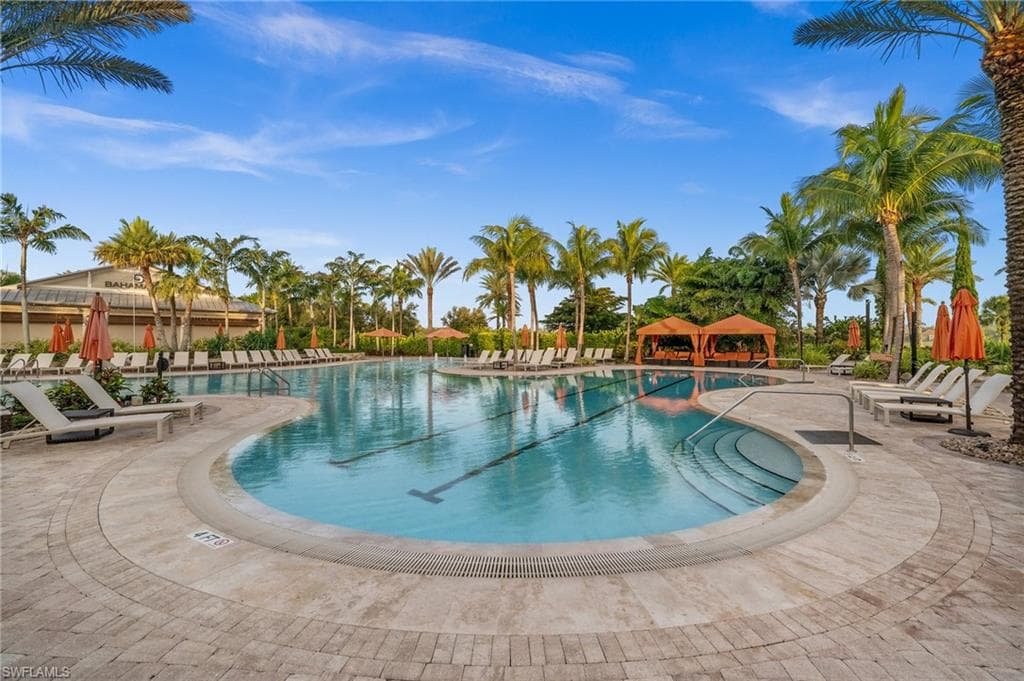 9366 Pocida Ct 202, Naples, FL 34119-29