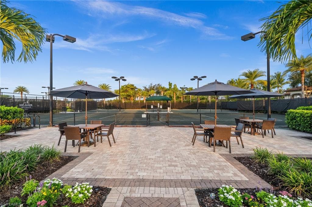 9366 Pocida Ct 202, Naples, FL 34119-32