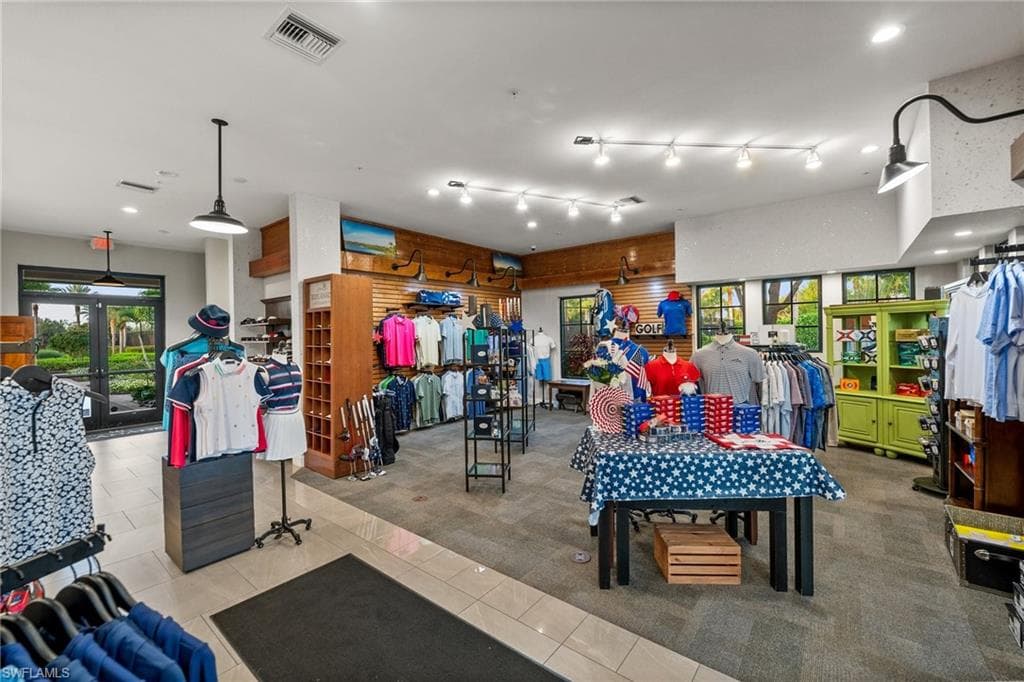 9366 Pocida Ct 202, Naples, FL 34119-43