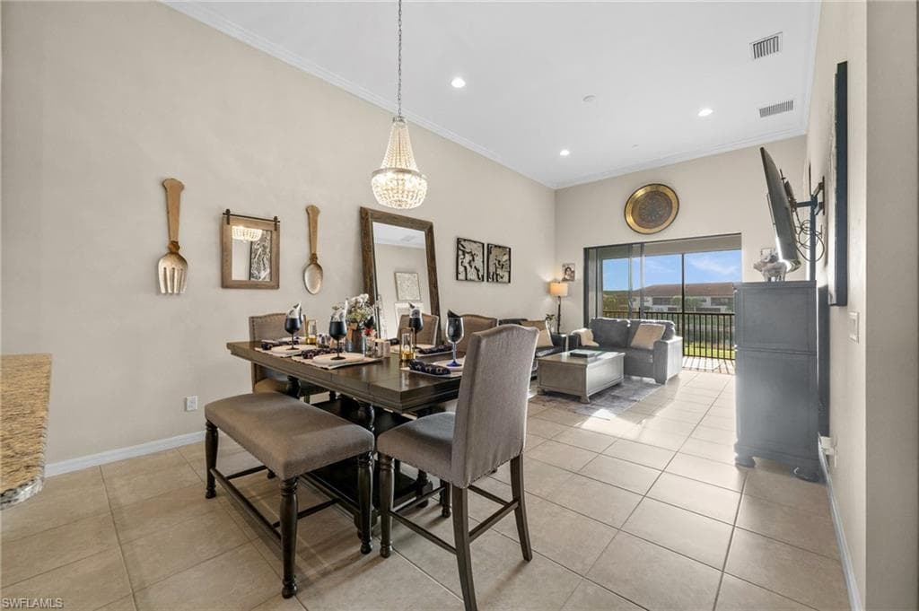 9366 Pocida Ct 202, Naples, FL 34119-6