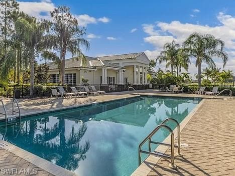 20039 Sweetbay Dr, North Fort Myers, FL 33917-29