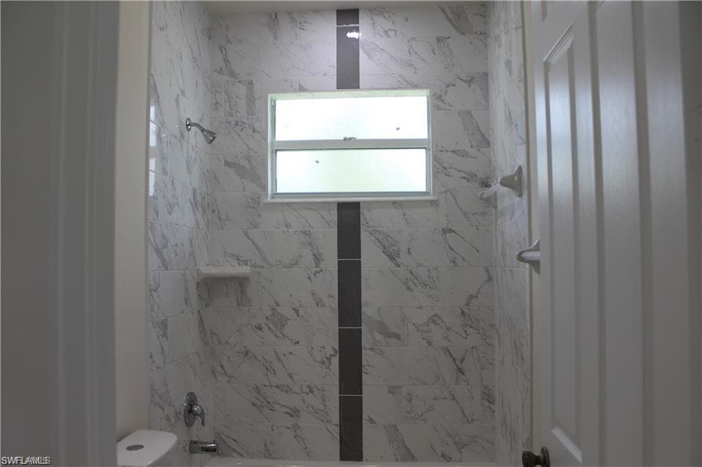 3419 1st St SW, Lehigh Acres, FL 33976-8