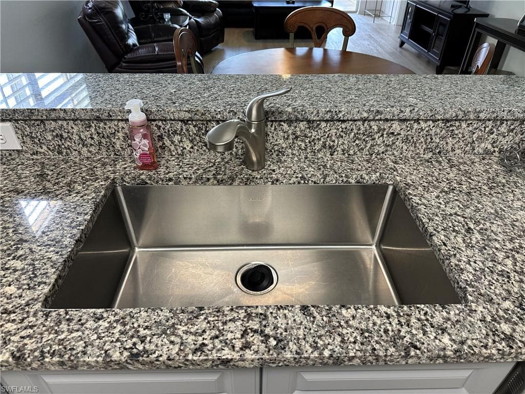 6816 Sterling Greens Pl 1101, Naples, FL 34104-20