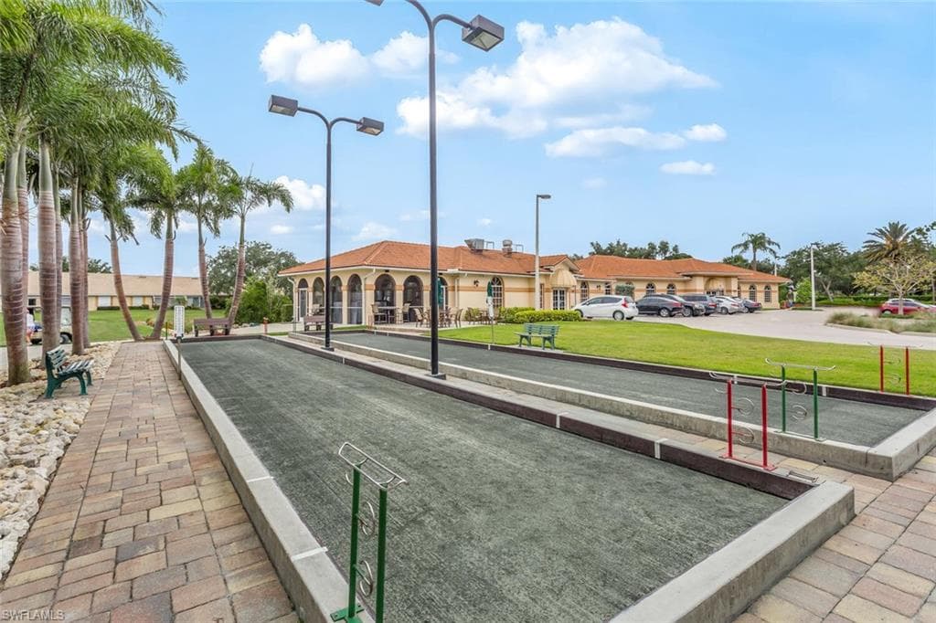 6816 Sterling Greens Pl 1101, Naples, FL 34104-24