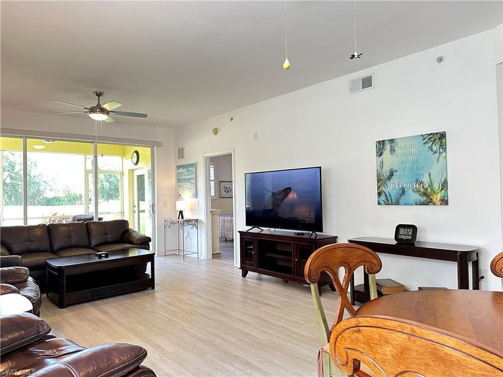 6816 Sterling Greens Pl 1101, Naples, FL 34104-7