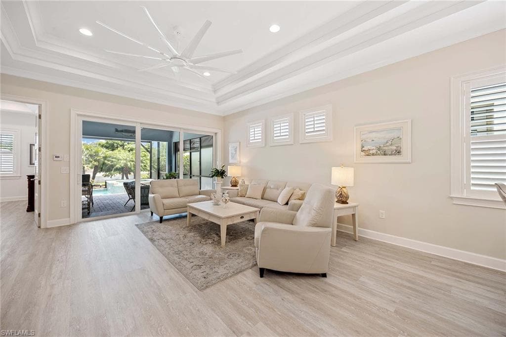 5767 Highbourne Dr, Naples, FL 34113-10