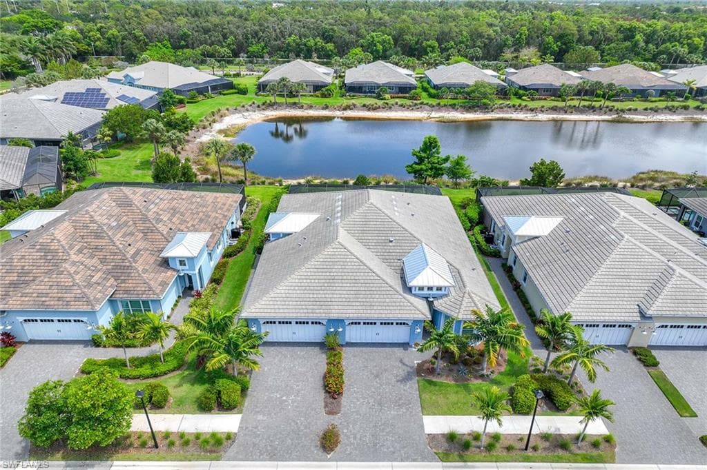 5767 Highbourne Dr, Naples, FL 34113-3