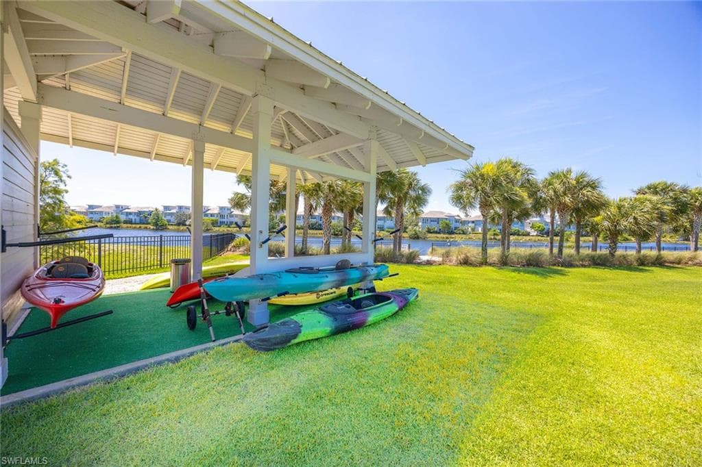5767 Highbourne Dr, Naples, FL 34113-46