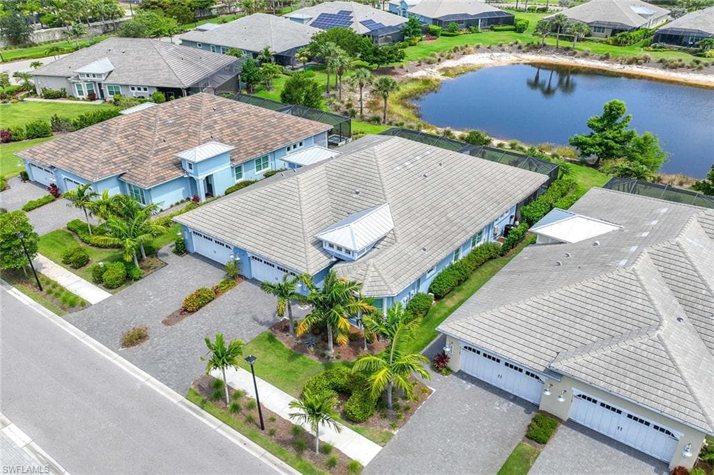 5767 Highbourne Dr, Naples, FL 34113-4