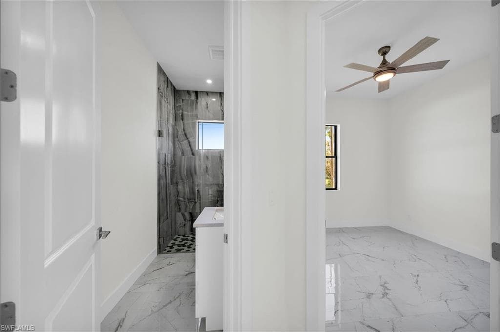 404 28th Pl, Cape Coral, FL 33991-19